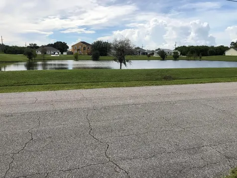 614 SW Bradshaw Circle Port St Lucie FL 34953