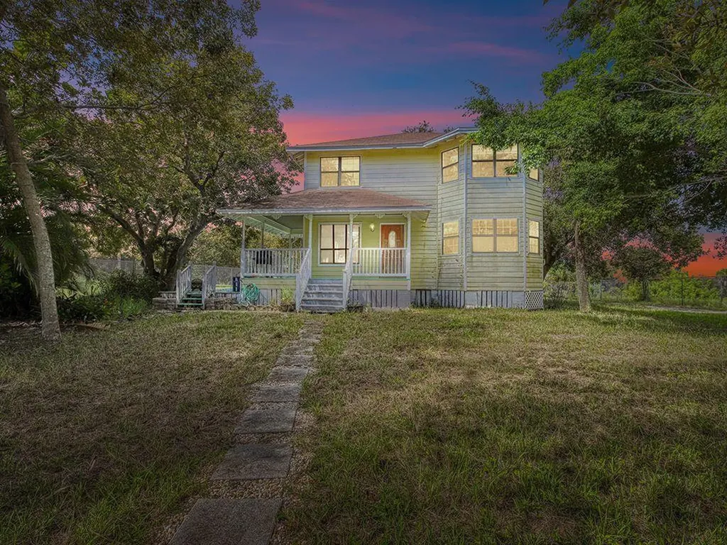 601 Rio Vista Drive Fort Pierce FL 34982