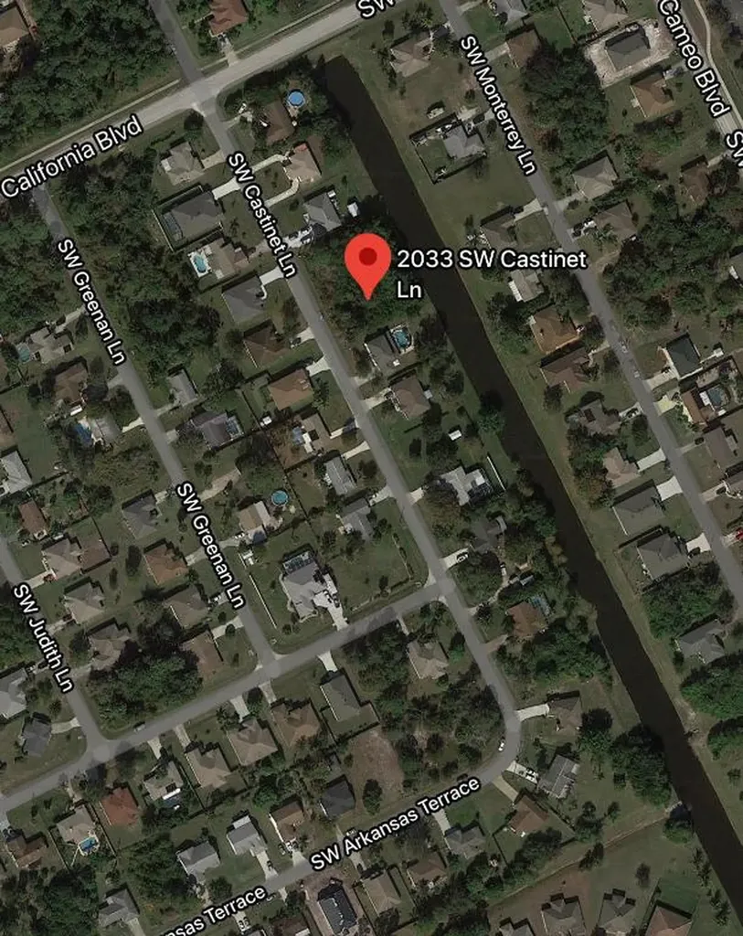 2033 SW Castinet Lane Port St Lucie FL 34953