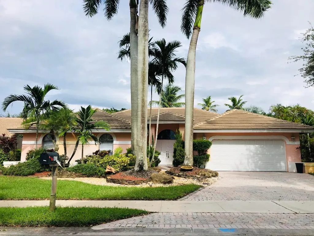 9877 N Springs Way Coral Springs FL 33076
