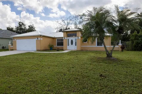 1732 SW Bradway Lane Port St Lucie FL 34953