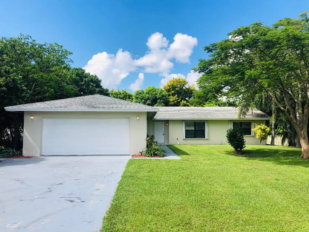 3135 S Seacrest Boulevard Boynton Beach FL 33435