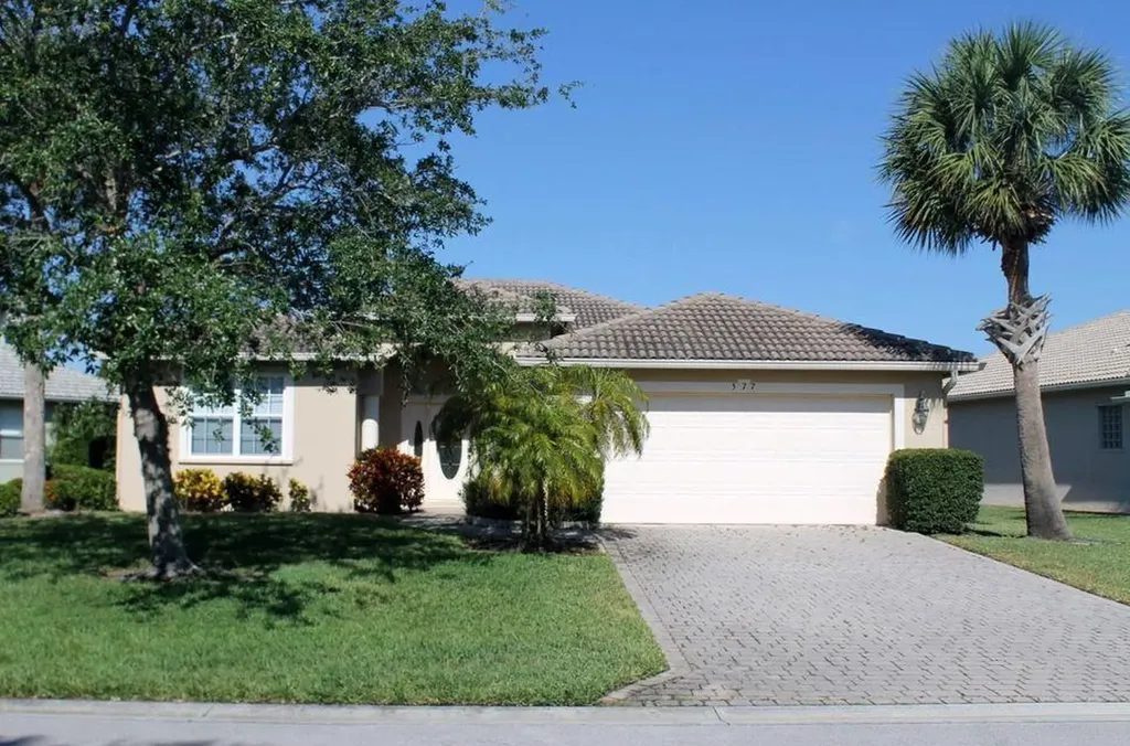 577 NW Waverly Circle Port St Lucie FL 34983