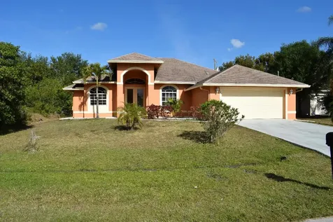 129 SW Sea Lion Road Port St Lucie FL 34953