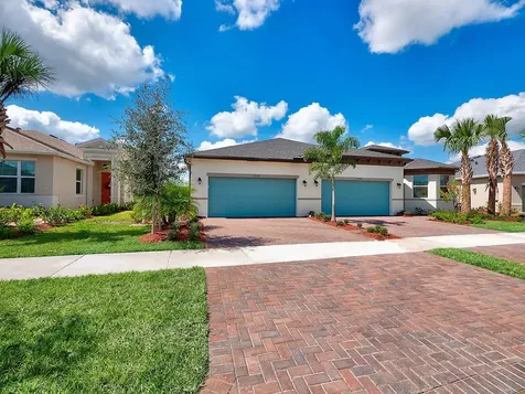 12918 SW Lake Fern Circle Port St Lucie FL 34987