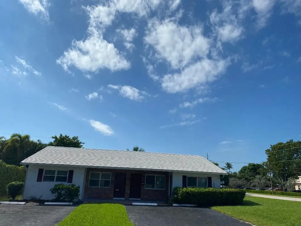 500 NE 17th Street Boca Raton FL 33432
