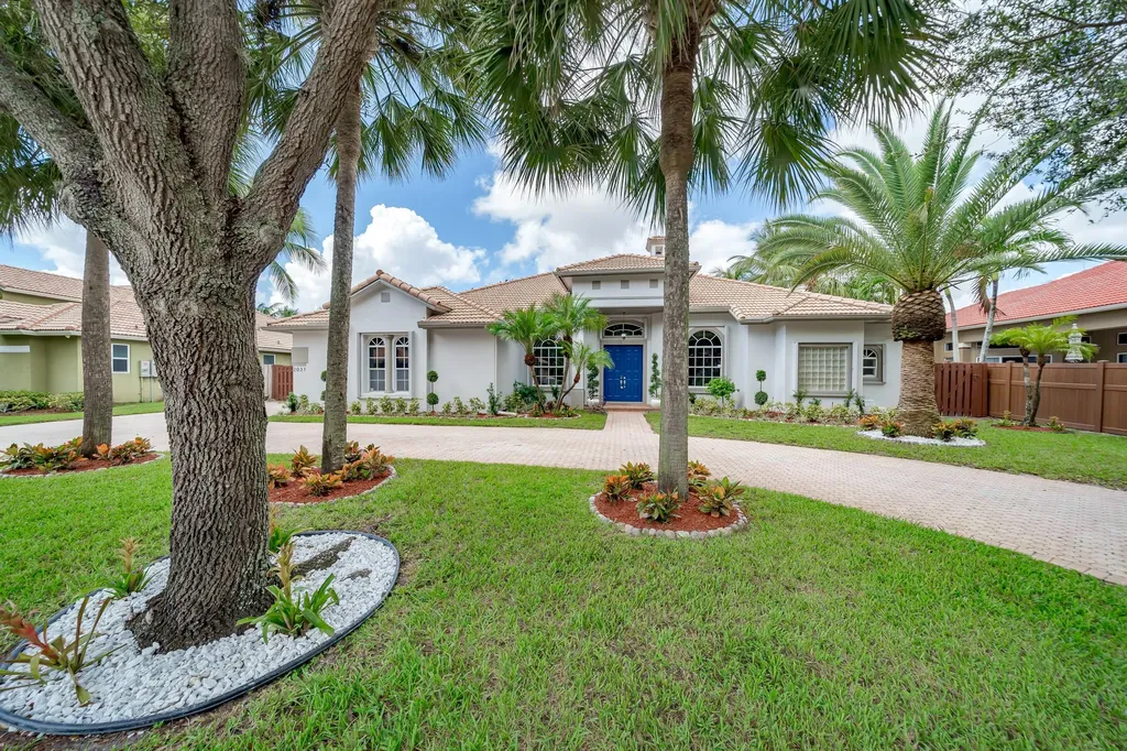 2031 SW 61st Avenue Plantation FL 33317