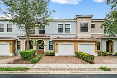 243 W Chrystie Circle Delray Beach FL 33484