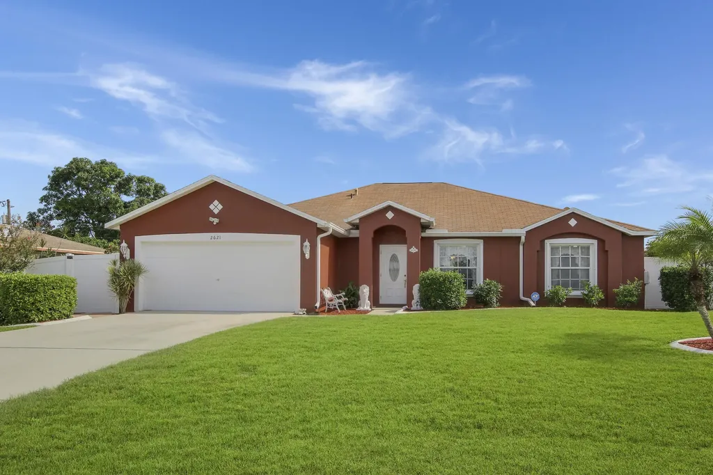 2621 SW Cameo Boulevard Port St Lucie FL 34953