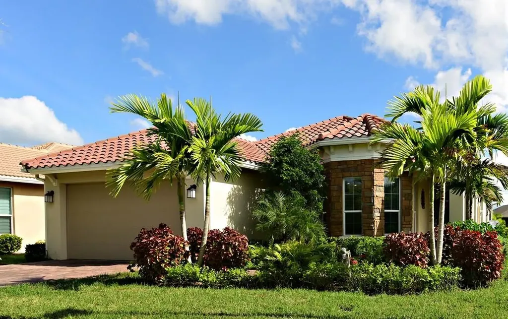 10281 SW Coral Tree Circle Port St Lucie FL 34987