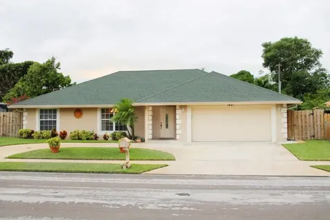 1421 Cochran Drive Lake Worth Beach FL 33461