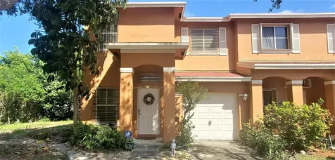 376 N Palm Villas Way Palm Springs FL 33461