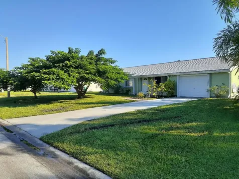 2097 SE Rainier Road Port St Lucie FL 34952