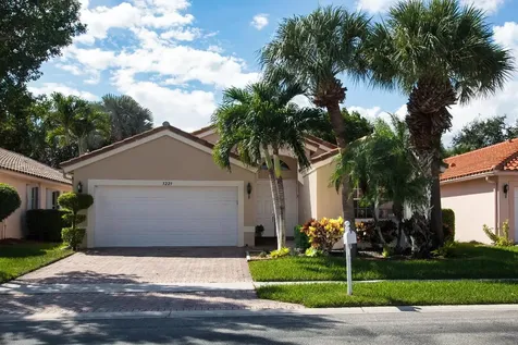 5225 Glenville Drive Boynton Beach FL 33437