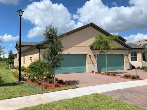 12926 SW Lake Fern Circle Port St Lucie FL 34987