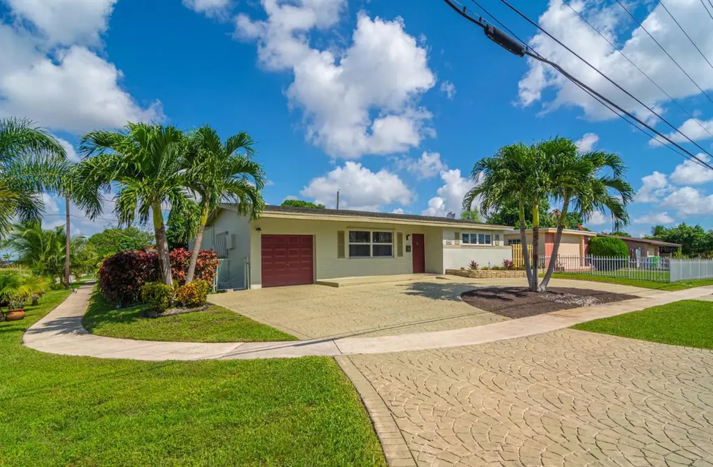 8481 NW 25th Court Sunrise FL 33322
