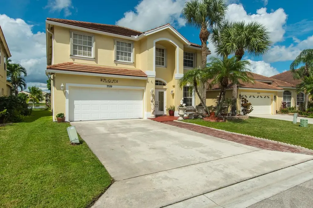 7529 Oakboro Drive Lake Worth FL 33467