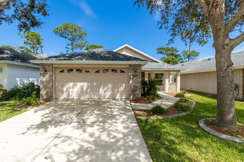 907 Countryside W Boulevard Port Orange FL 32127