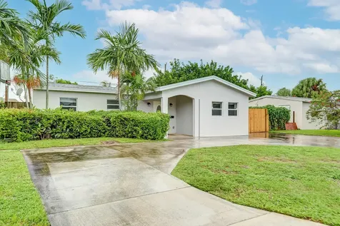 2665 NE 12th Avenue Pompano Beach FL 33064