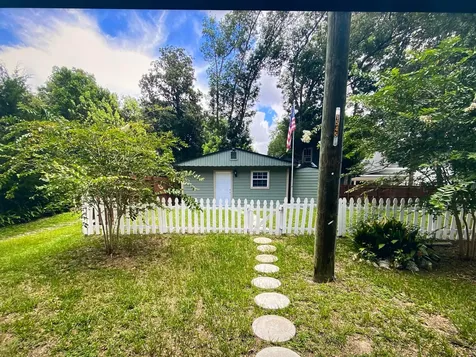 1555 Pine Grove Avenue Jacksonville FL 32205