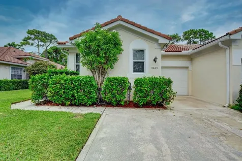 5029 S La Sedona Circle Delray Beach FL 33484