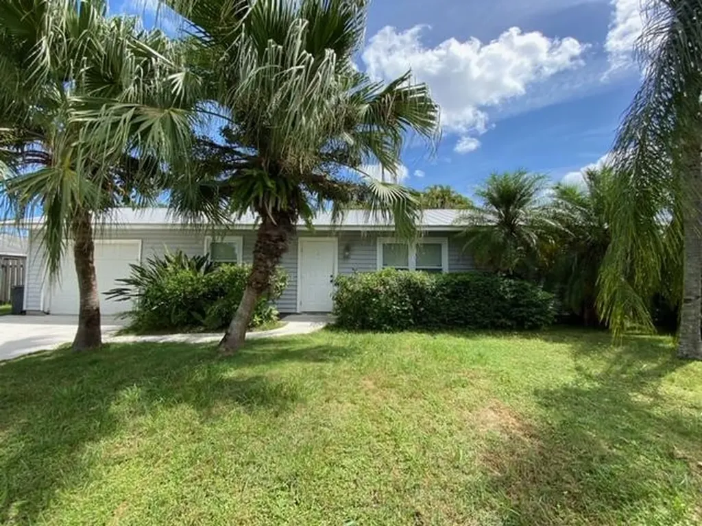 2745 SW Feroe Avenue Palm City FL 34990