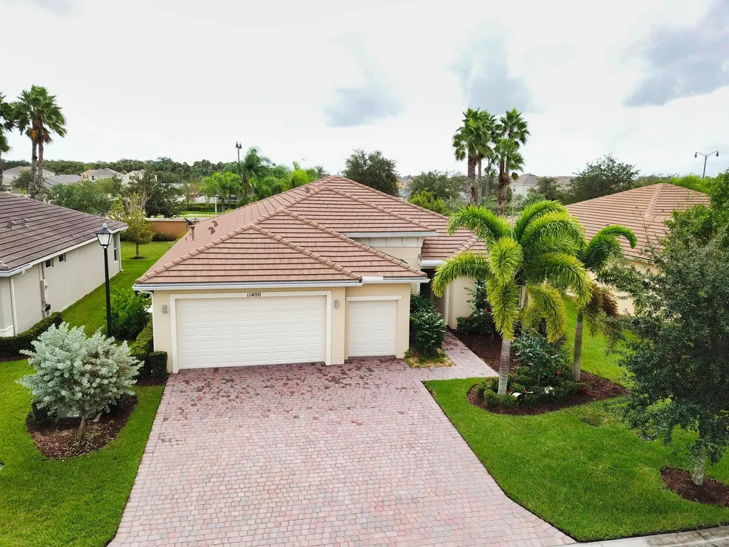11400 SW Apple Blossom Trail Port St Lucie FL 34987