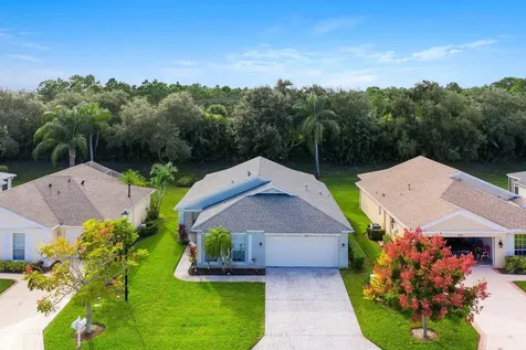 224 SW Lake Forest Way Port St Lucie FL 34986