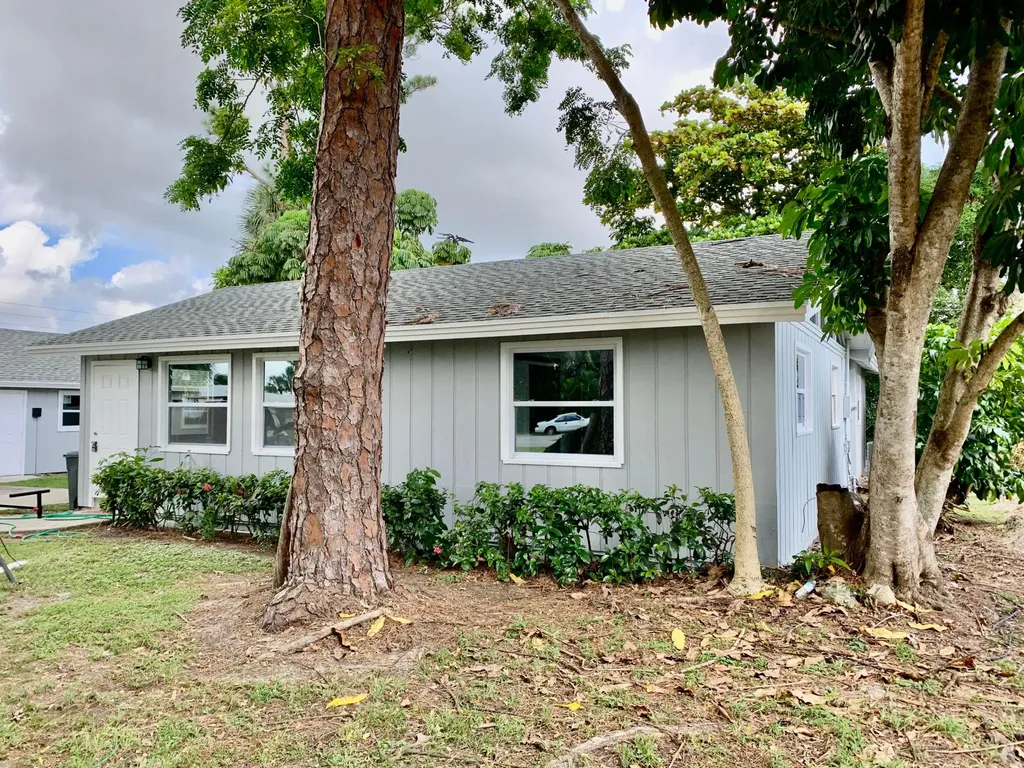 666 Swain Boulevard Greenacres FL 33463