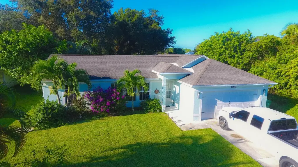 1874 SW Leafy Road Port St Lucie FL 34953
