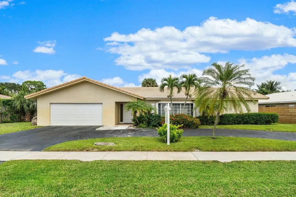 1377 SW 12th Street Boca Raton FL 33486