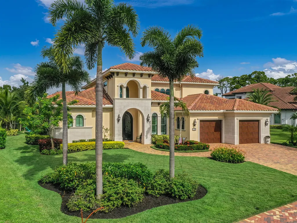 158 SE Via Lago Garda Port St Lucie FL 34952