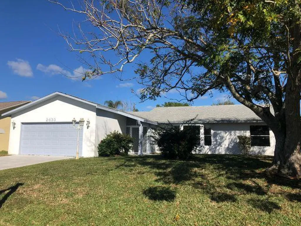 2633 SE Solana Lane Port St Lucie FL 34952