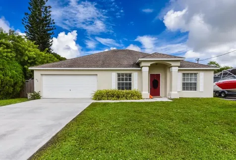 539 NW North Macedo Boulevard Port St Lucie FL 34983