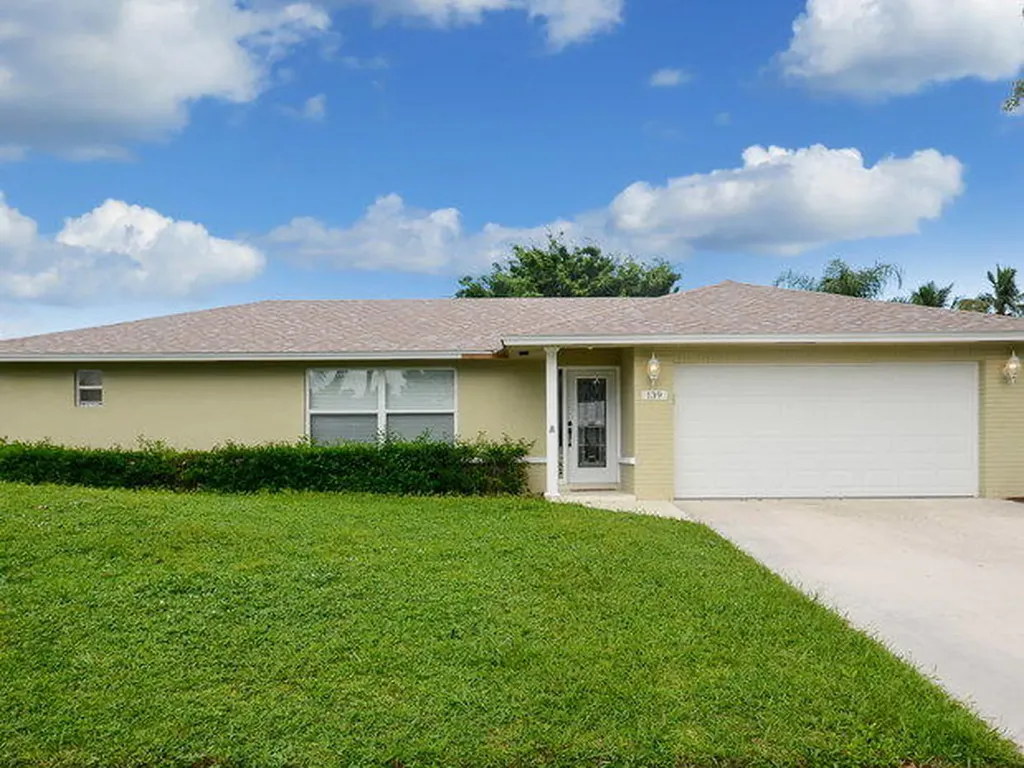139 Alcazar Street Royal Palm Beach FL 33411