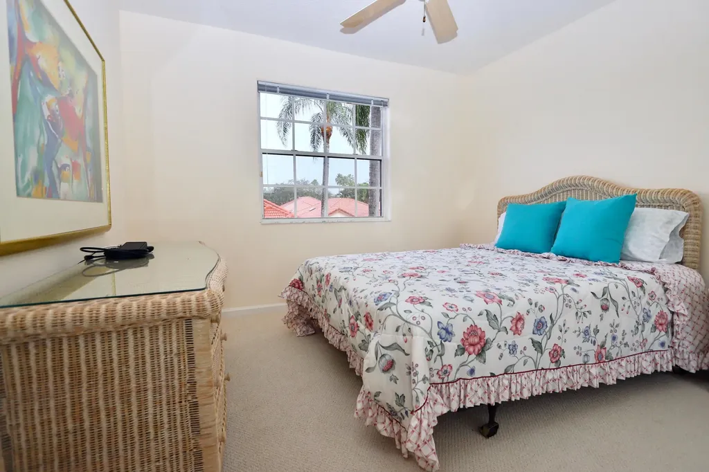 77 Spyglass Way N Palm Beach Gardens FL 33418