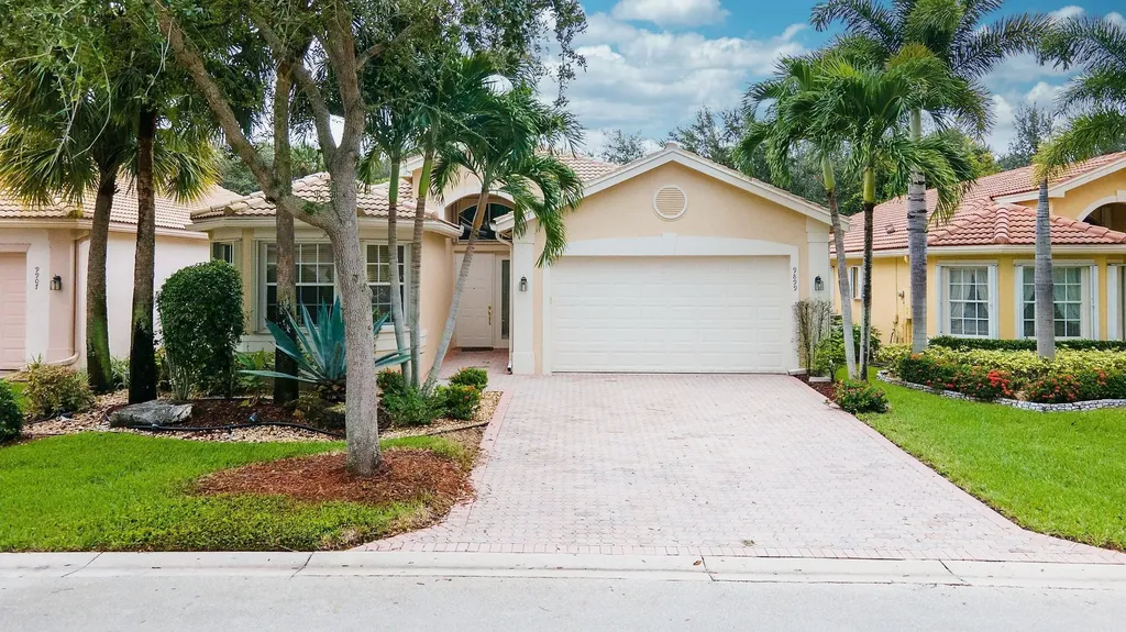 9899 Chantilly Point Lane Lake Worth FL 33467