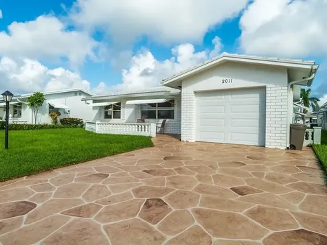 2011 SW 17th Avenue Boynton Beach FL 33426