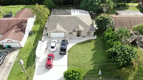 318 SE Evans Avenue Port St Lucie FL 34984