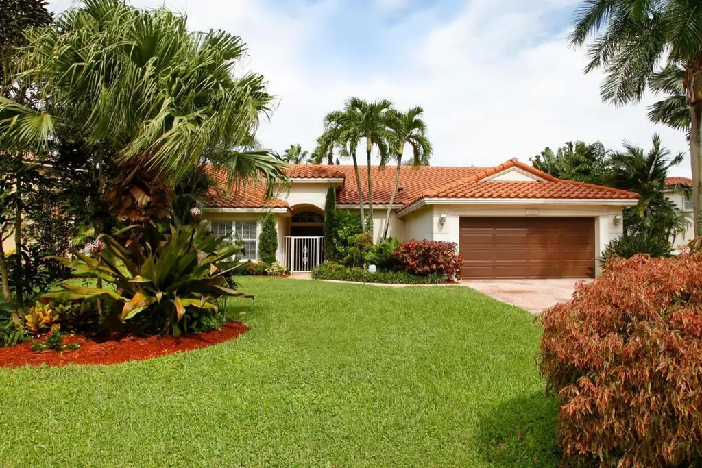 9284 Lake Serena Drive Boca Raton FL 33496