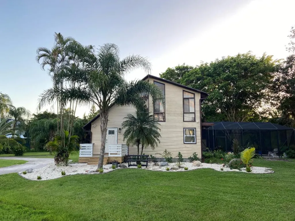 5601 Spruce Drive Fort Pierce FL 34982