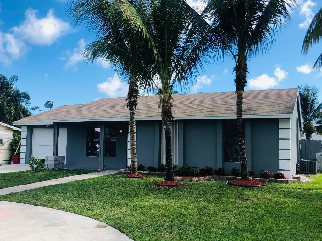 4810 Penn Grove Street Lake Worth FL 33461