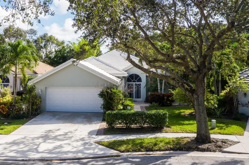 170 Hampton Circle Jupiter FL 33458