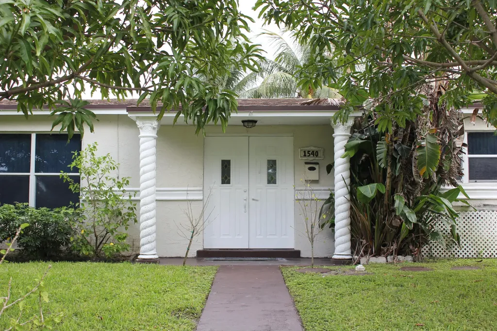 1540 NW 61st Avenue Sunrise FL 33313