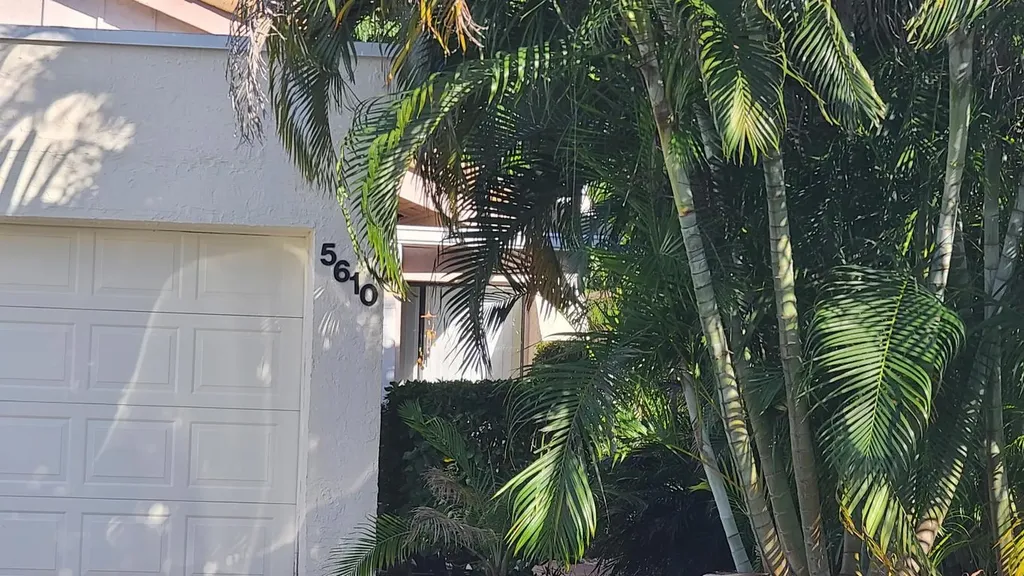 5610 Piping Rock Drive Boynton Beach FL 33437