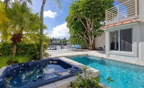 628 SE 5th Street Delray Beach FL 33483