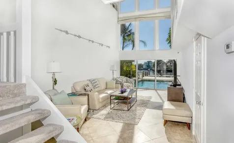 628 SE 5th Street Delray Beach FL 33483