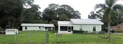 2872 Yates Road Fort Pierce FL 34981