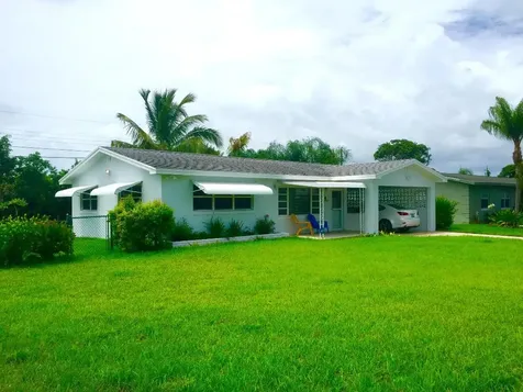 802 Minnesota Street Lantana FL 33462