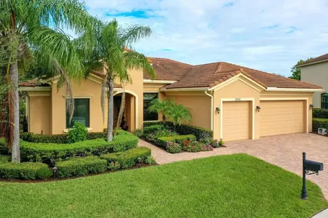 2375 NW Diamond Creek Way Jensen Beach FL 34957
